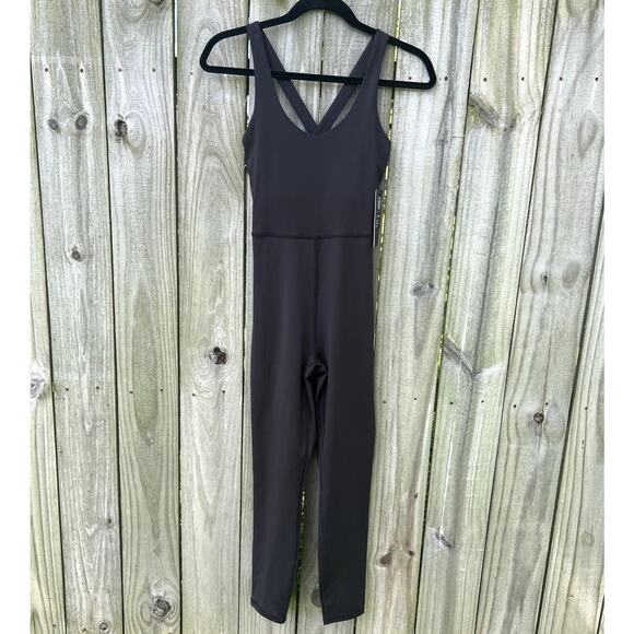 Black Activewear Jumpsuit One Piece Capri Leggings Yoga Athleisure Small - Picture 3 of 7